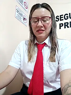 Hannah-colx online show from February 20, 2026, 3:01 pm