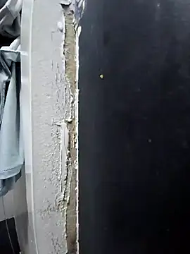 Snapshot of ElBoob2002 chatting on February 5, 2026, 7:40 pm ElBoob2002 online show from February 5, 2026, 7:40 pm