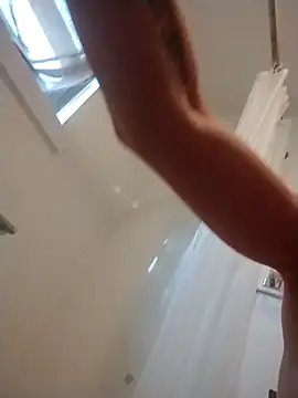 Snapshot of jizzyglizzy92 chatting on September 26, 2025, 1:15 pm jizzyglizzy92 online show from September 26, 2025, 1:15 pm