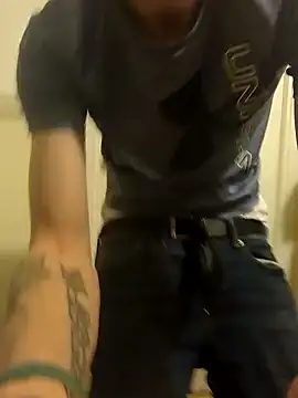 Snapshot of jizzyglizzy92 chatting on February 20, 2026, 6:10 am jizzyglizzy92 online show from February 20, 2026, 6:10 am