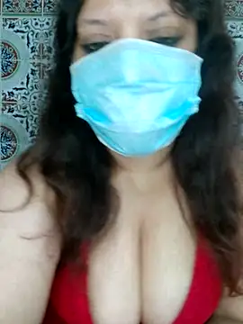 Snapshot of Hot-lino chatting on June 25, 2026, 7:18 pm Hot-lino online show from June 25, 2026, 7:18 pm