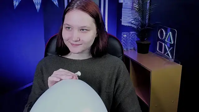 Ruby Dark online show from September 17, 2025, 6:04 am