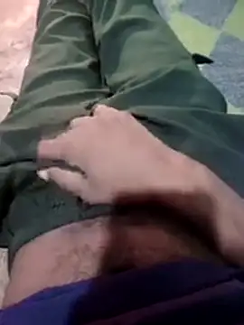 Snapshot of parmila203 chatting on November 5, 2025, 2:44 am parmila203 online show from November 5, 2025, 2:44 am