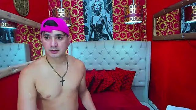 JHOVA23CM online show from May 20, 2026, 1:28 pm