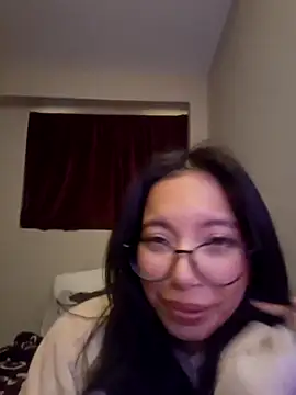 Zoe emma online show from September 18, 2025, 5:09 am