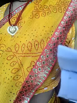 Idhika Handoo online show from September 22, 2025, 10:28 am