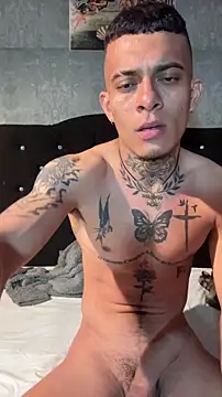 Snapshot of Mrjustin_sebas chatting on February 19, 2026, 10:39 pm Mrjustin sebas online show from February 19, 2026, 10:39 pm