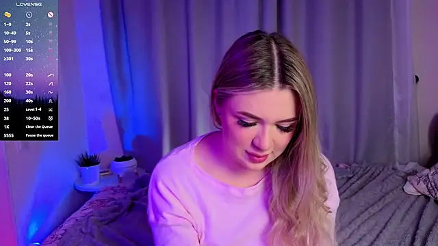 Snapshot of AliaBuerstatte chatting on November 5, 2025, 7:03 pm AliaBuerstatte online show from November 5, 2025, 7:03 pm