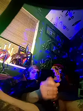 MODEST11 MMiILOO AMARO online show from January 17, 2026, 2:38 am