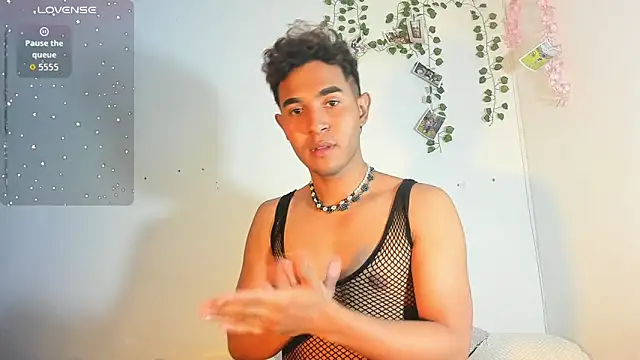 Snapshot of cute_sammy_1 chatting on September 13, 2025, 5:07 am cute sammy 1 online show from September 13, 2025, 5:07 am