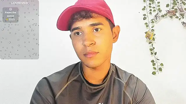 Snapshot of cute_sammy_1 chatting on October 26, 2025, 11:31 pm cute sammy 1 online show from October 26, 2025, 11:31 pm