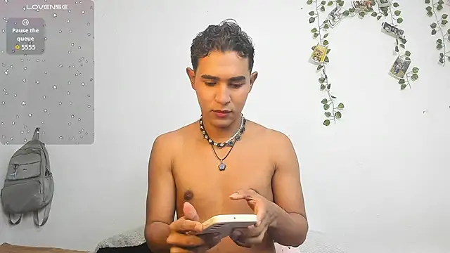 Snapshot of cute_sammy_1 chatting on November 3, 2025, 5:58 pm cute sammy 1 online show from November 3, 2025, 5:58 pm