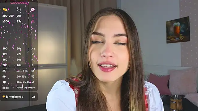 Moonlight1Sonata1 online show from September 29, 2025, 9:14 am