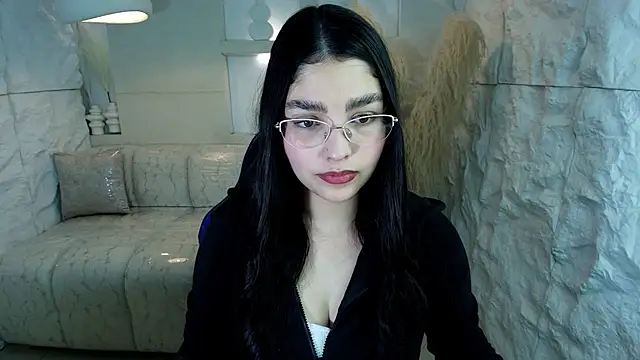 Snapshot of luna__r chatting on September 23, 2025, 7:39 pm luna r online show from September 23, 2025, 7:39 pm