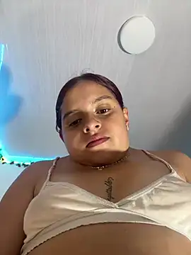 Snapshot of sbanna_valle_ chatting on May 7, 2026, 12:27 am sbanna valle online show from May 7, 2026, 12:27 am