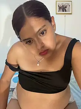 Snapshot of sbanna_valle_ chatting on May 15, 2026, 12:17 am sbanna valle online show from May 15, 2026, 12:17 am