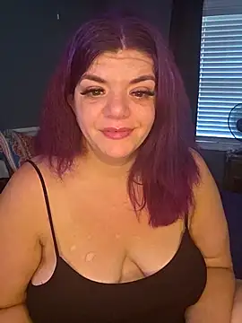 cakeforu11 online show from September 21, 2025, 3:46 pm