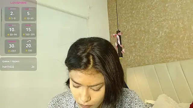 babilett online show from October 10, 2025, 11:42 am