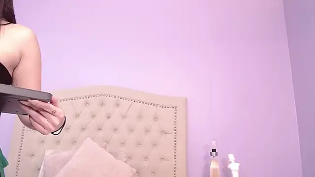 CattsyCat online show from October 4, 2025, 11:08 am