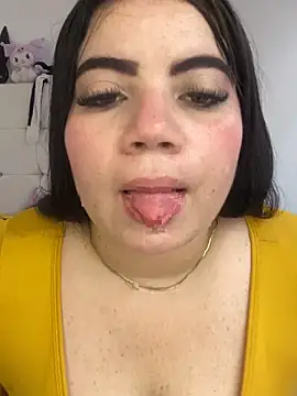 Kuromy x online show from November 21, 2025, 7:34 pm