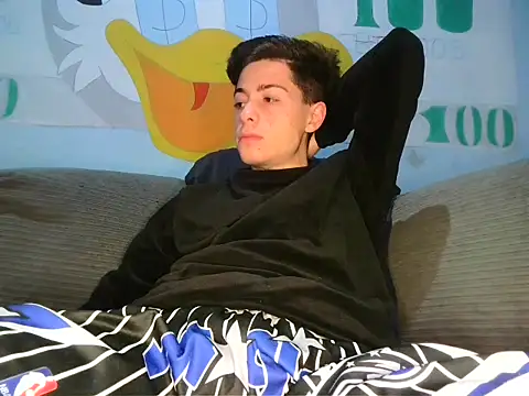 Snapshot of Newbrian20 chatting on October 27, 2025, 11:31 pm Newbrian20 online show from October 27, 2025, 11:31 pm