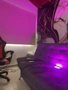 MelissaAlCapone online show from November 6, 2025, 8:54 pm