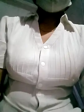 lomi-79 online show from September 11, 2025, 3:56 pm