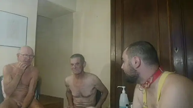 Adeptedufist online show from September 26, 2025, 9:19 pm