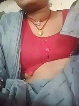 Snapshot of Nehaja33e chatting on July 8, 2026, 6:51 am Nehaja33e online show from July 8, 2026, 6:51 am