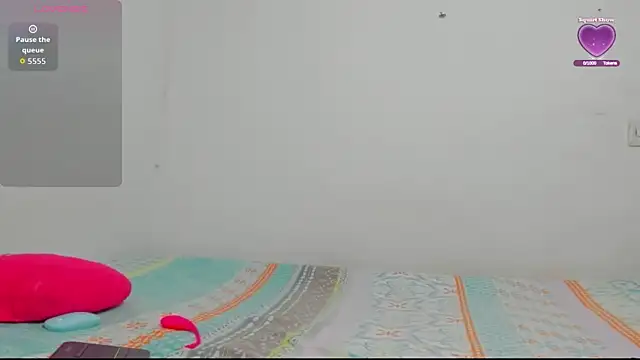 Snapshot of woman_rosse chatting on October 2, 2025, 11:12 pm woman rosse online show from October 2, 2025, 11:12 pm