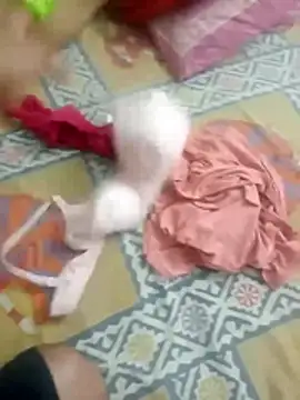 jully-jully online show from April 26, 2026, 4:21 am