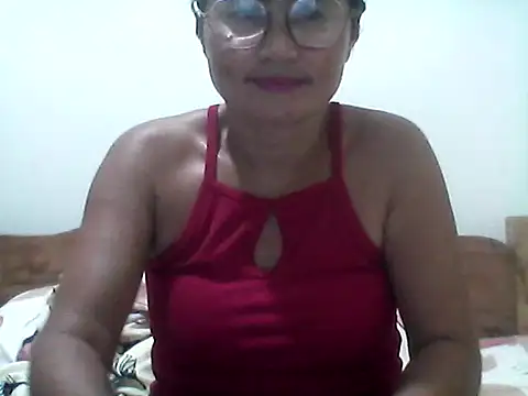 Snapshot of nathalie0045 chatting on July 11, 2026, 9:34 am nathalie0045 online show from July 11, 2026, 9:34 am