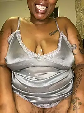 fatpussydallx online show from March 3, 2026, 5:41 pm