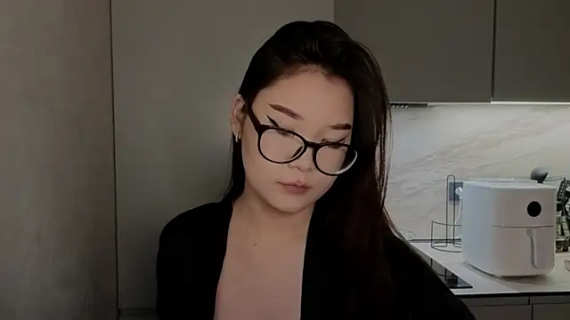 iamyuki online show from December 21, 2025, 10:22 am