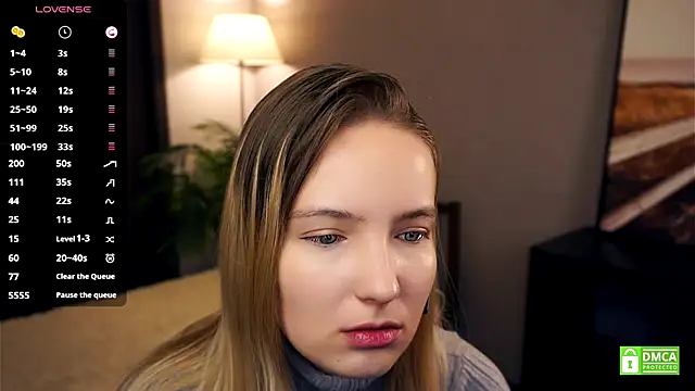 HongTomczak online show from October 8, 2025, 7:39 am