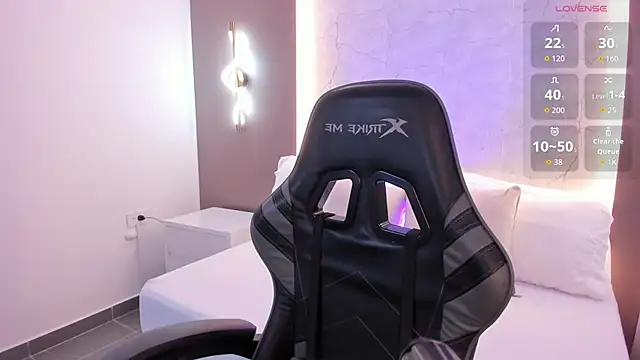 emily tolson online show from December 19, 2025, 12:12 pm