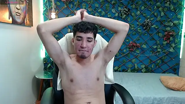 whitebull2606 online show from October 1, 2025, 12:00 pm