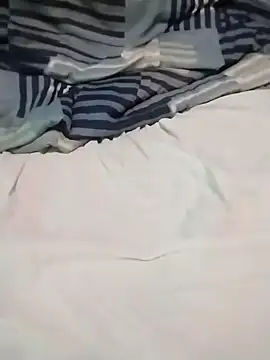 Snapshot of Poss19 chatting on October 19, 2025, 2:07 pm Poss19 online show from October 19, 2025, 2:07 pm