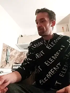 Snapshot of xxxxxcgbn chatting on October 12, 2025, 7:57 pm xxxxxcgbn online show from October 12, 2025, 7:57 pm