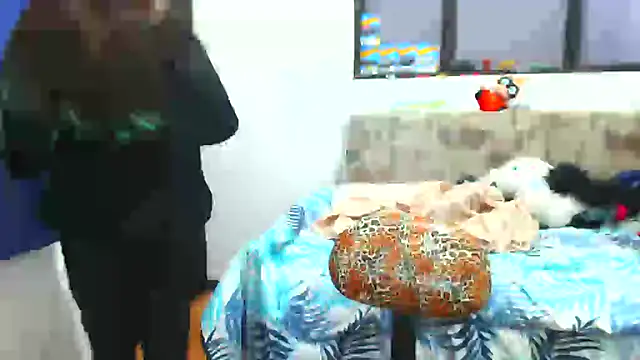 Snapshot of Nanilux chatting on October 12, 2025, 7:02 pm Nanilux online show from October 12, 2025, 7:02 pm