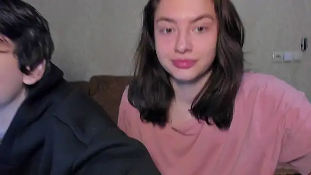 muuur fam online show from September 22, 2025, 8:44 pm