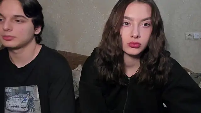 muuur fam online show from October 7, 2025, 9:34 pm