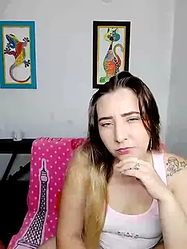 isabella lovem online show from November 9, 2025, 6:12 am