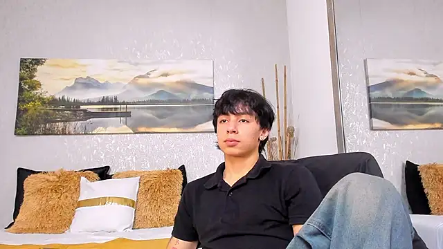 Tyler durten online show from November 18, 2025, 3:12 am