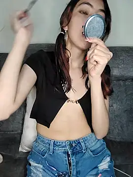 AnnieSparkle online show from September 23, 2025, 12:02 am