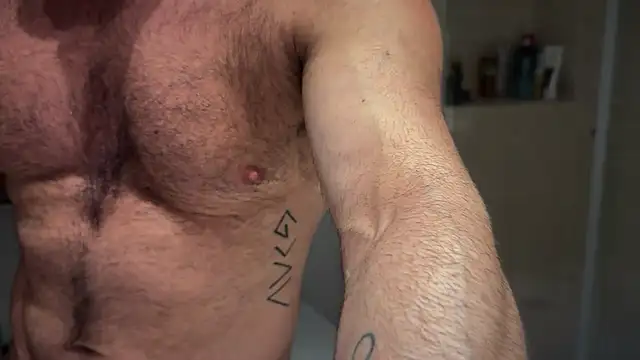 Snapshot of Sir_box chatting on September 15, 2025, 10:59 am Sir box online show from September 15, 2025, 10:59 am