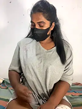 Choco Chuby online show from October 6, 2025, 3:31 pm