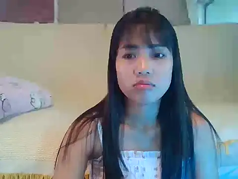 AnnewithanE online show from October 13, 2025, 1:38 am