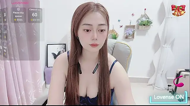 Abb-qiaoyi online show from April 22, 2026, 1:19 am
