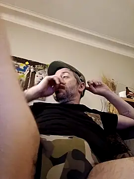 branletteur online show from December 17, 2025, 11:44 pm